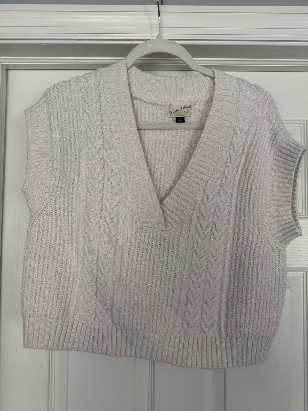Cable-Knit V-Neck Sweater Vest - Cream